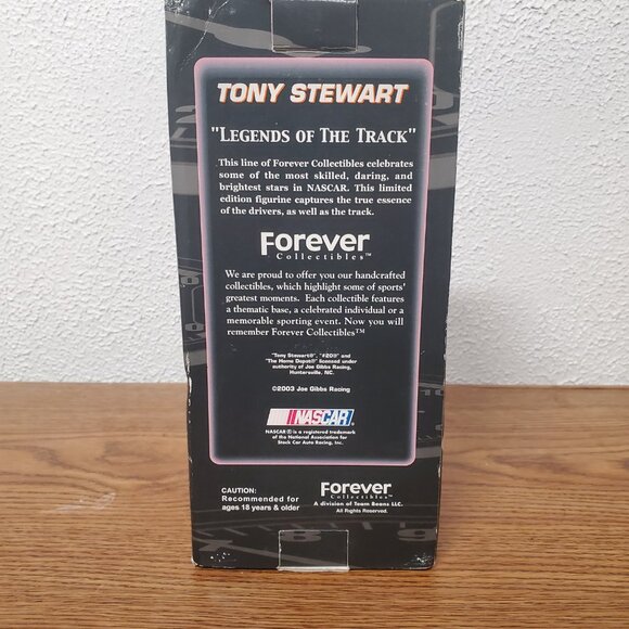 Home Decor - Bobblehead - NASCAR Tony Stewart by Forever Collectibles 7.5 inch - Picture 3 of 5